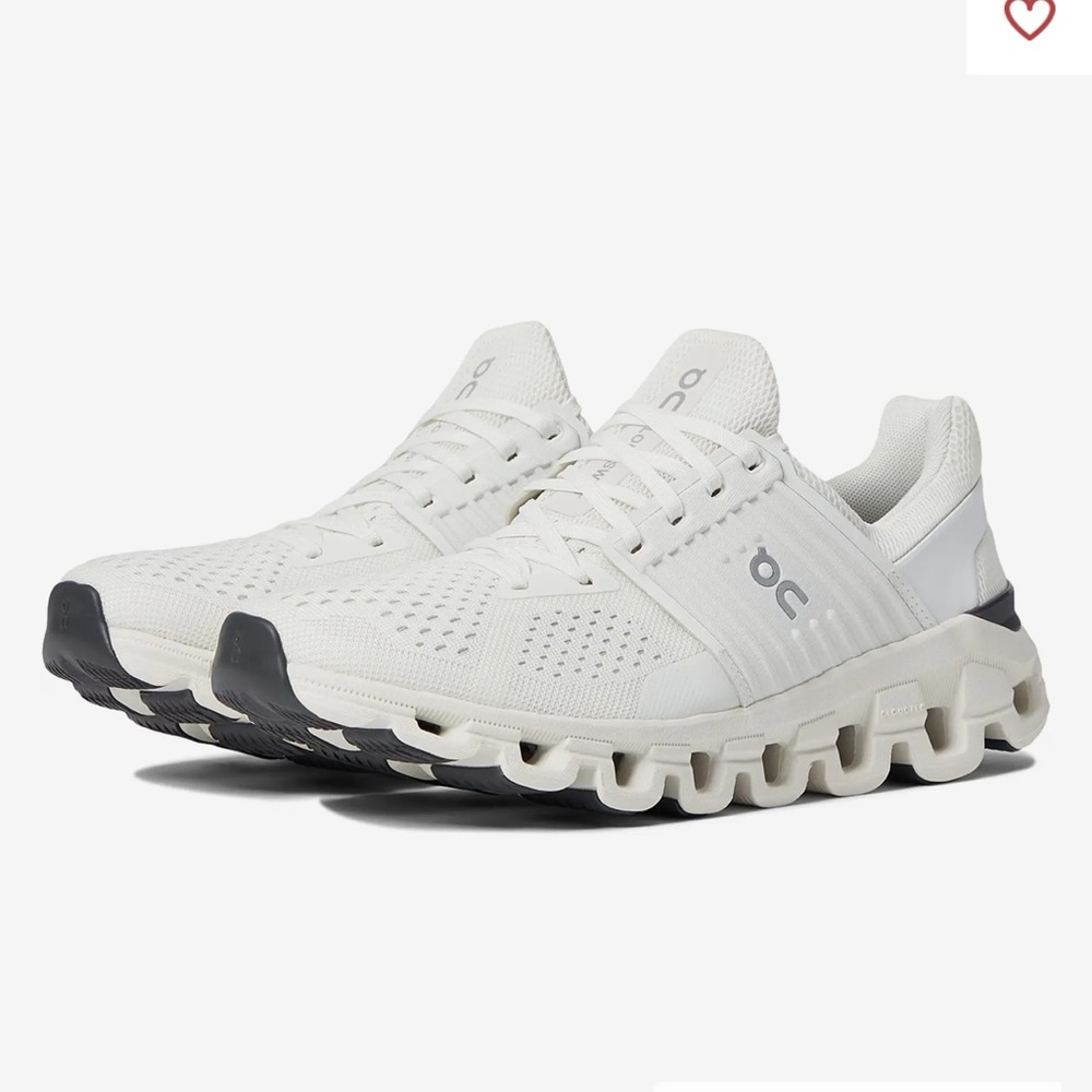 On cloud cloudswift size 10